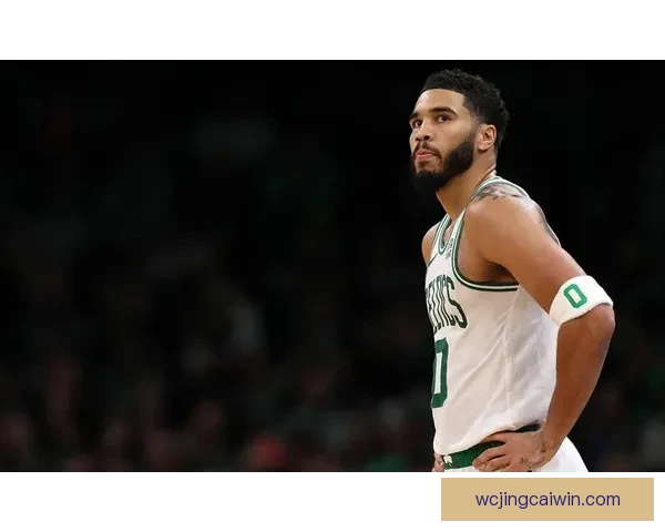 塔图姆复出首秀豪取三双领凯尔特人本赛季战绩十胜两负